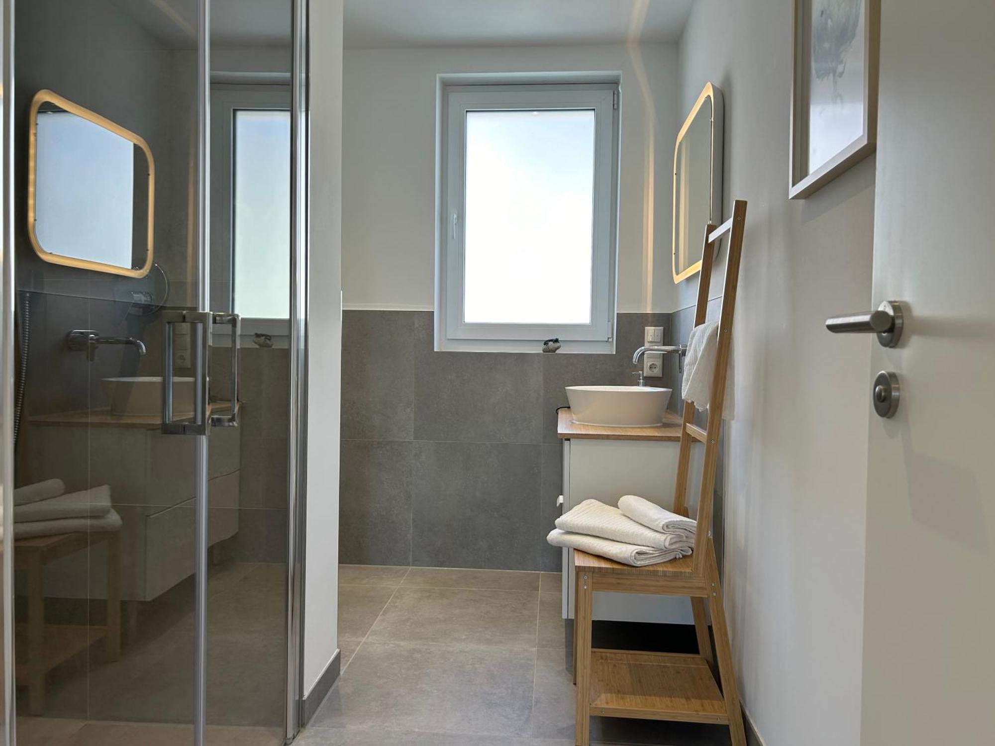 Апартаменти Neues Trendy Dachgeschossloft Ганновер Екстер'єр фото